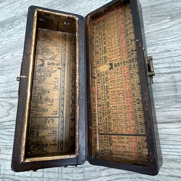 Vintage Chinese. Box for Jewelry and Valuables - Picture 8 of 15